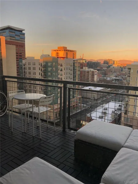 2020 Arapahoe Street #1020 Denver CO 80205 | MLS #REC3273707 08162026050043 800 35