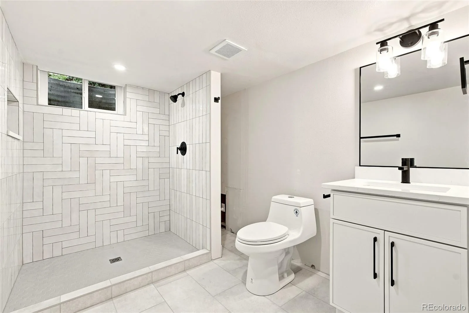 12128 W 62nd Place Arvada CO 80004 | MLS #REC3274466 07232026043457 1600 24