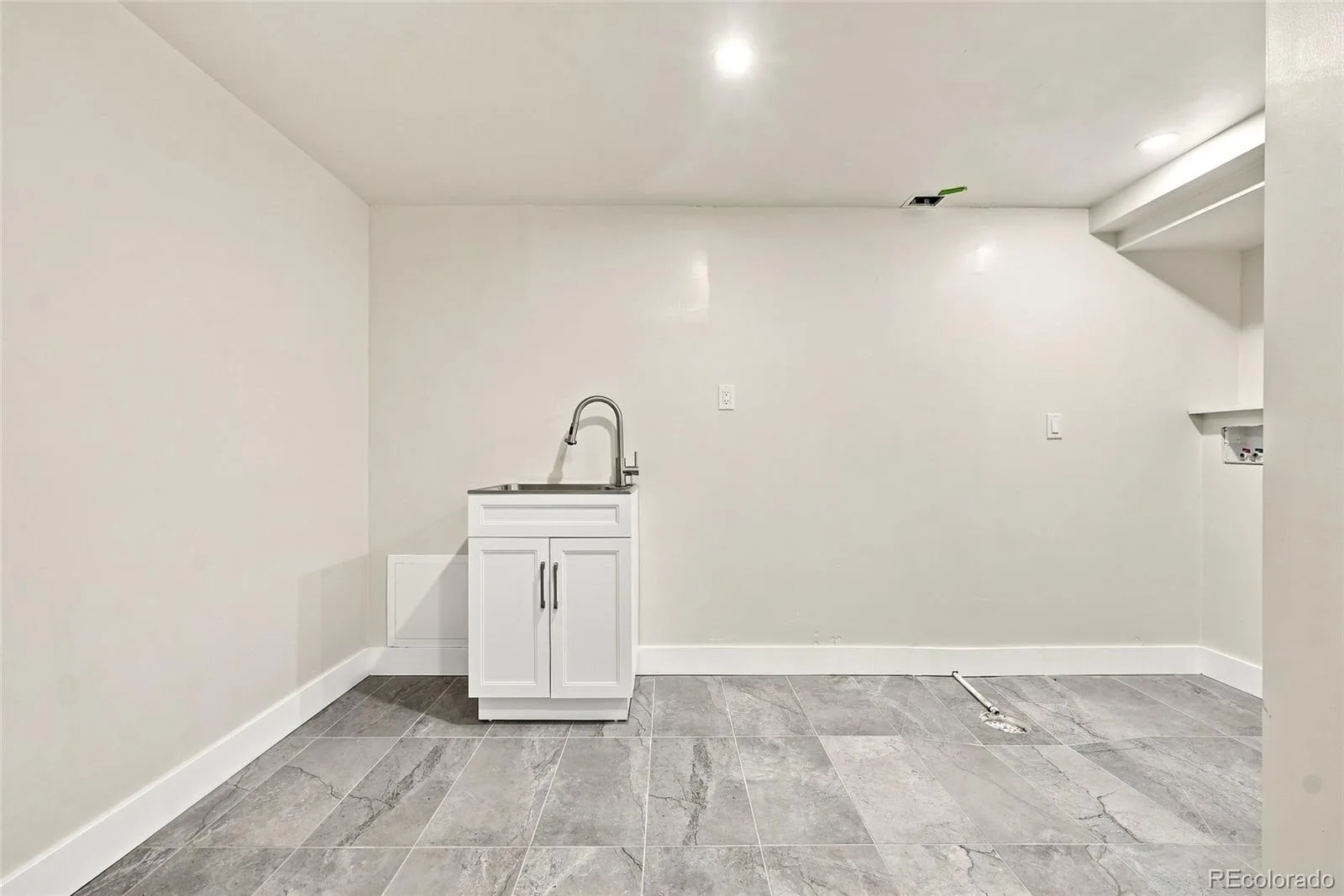 12128 W 62nd Place Arvada CO 80004 | MLS #REC3274466 07232026043457 1600 30