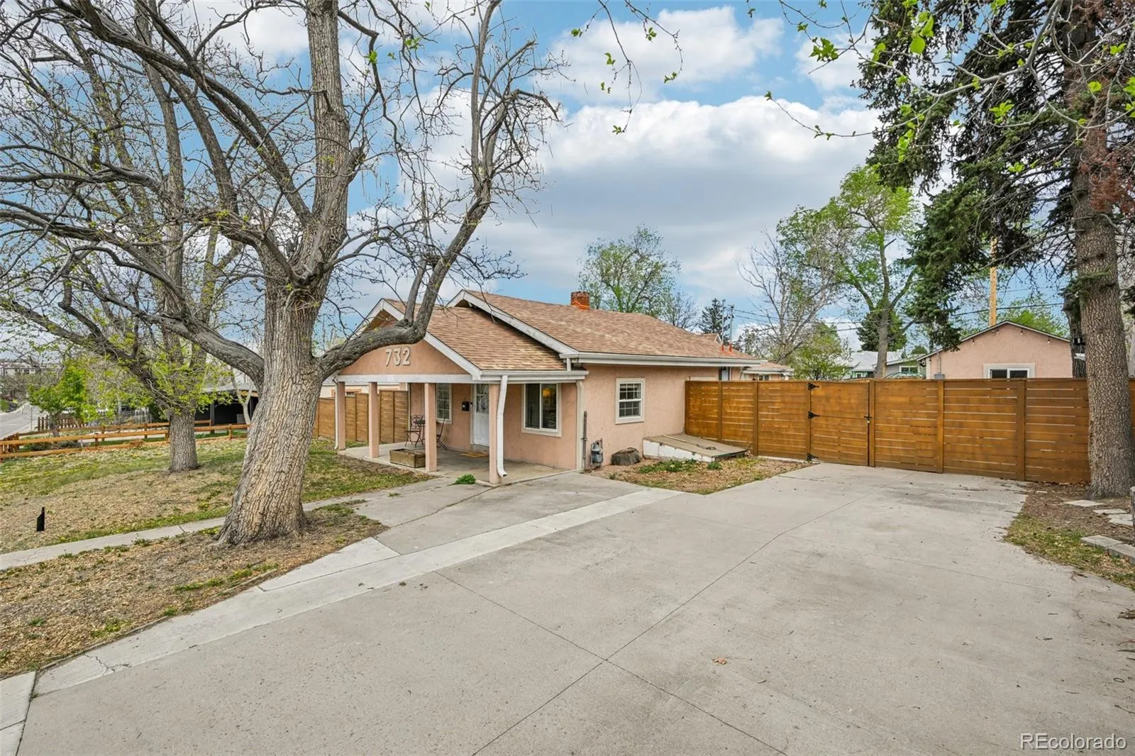 04102026032552 1600 2