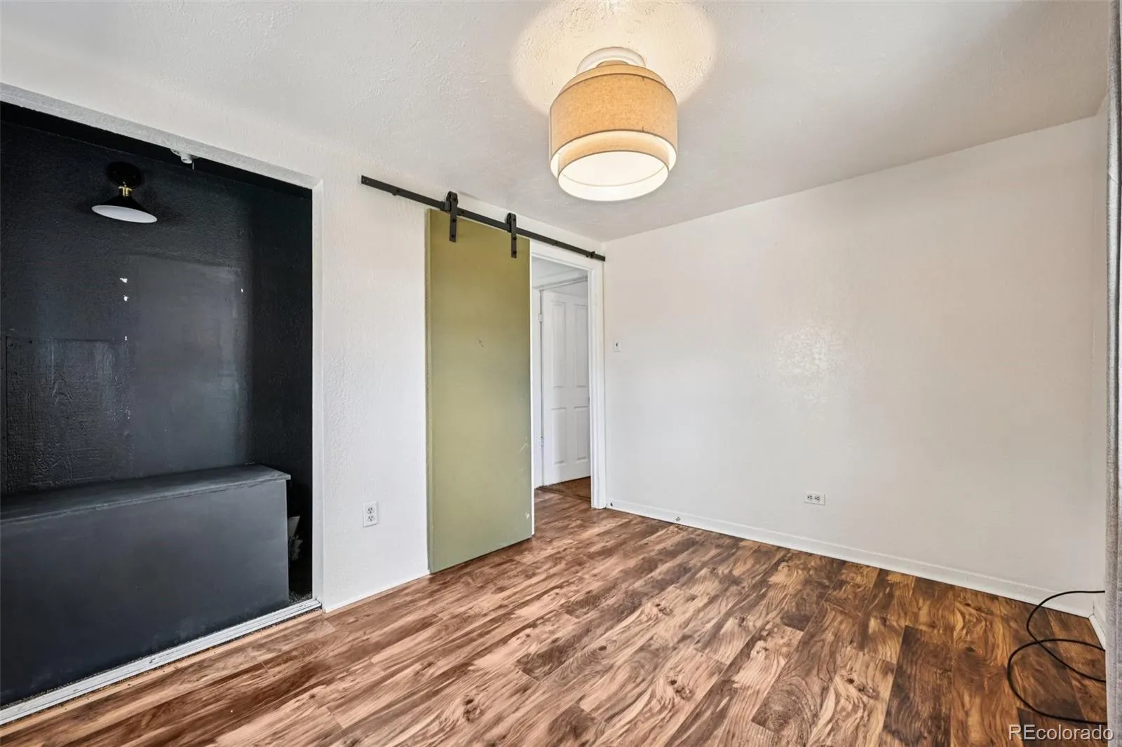 04102026032552 1600 21