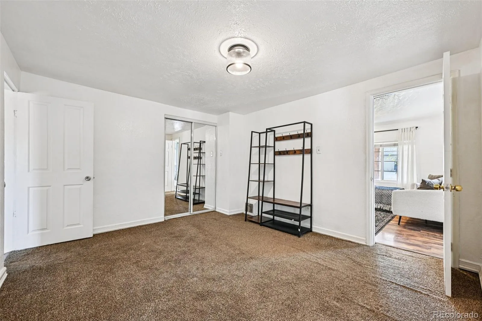 04102026032552 1600 22