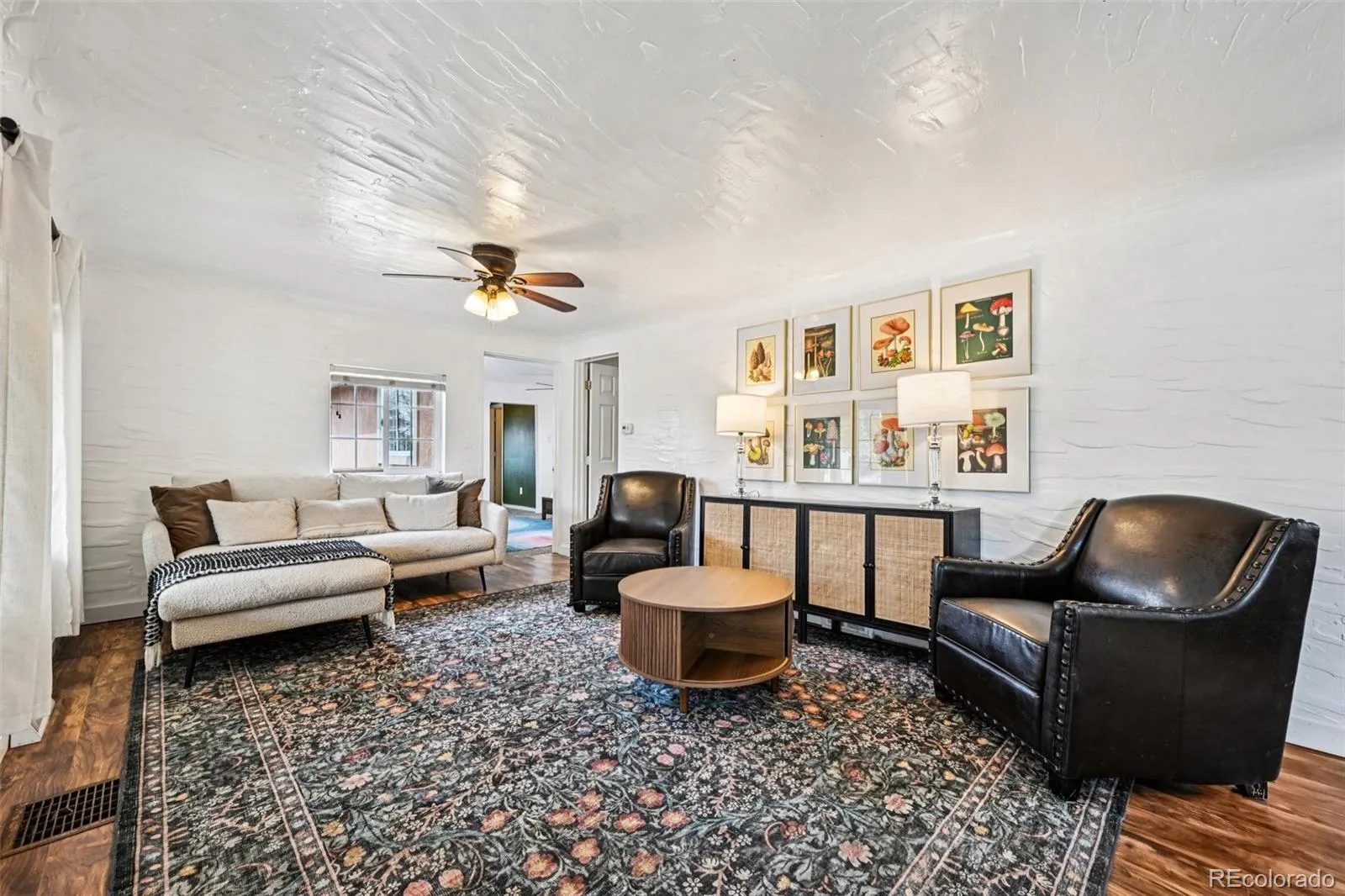 04102026032552 1600 3