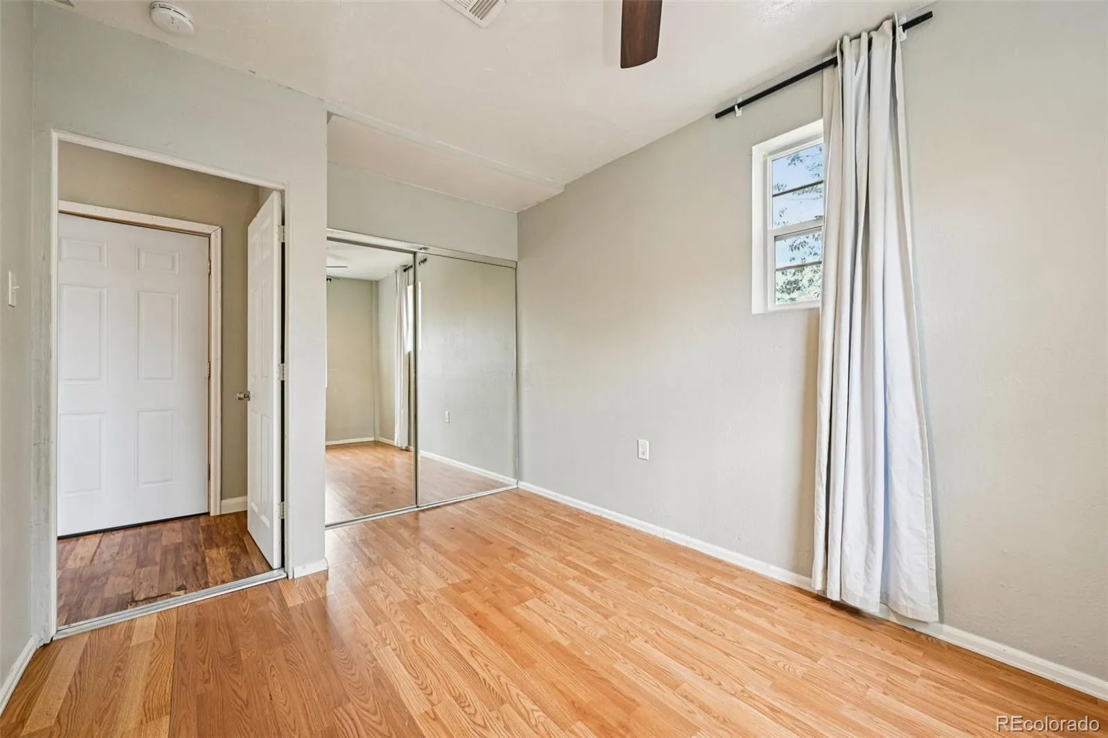 04102026032552 1600 33