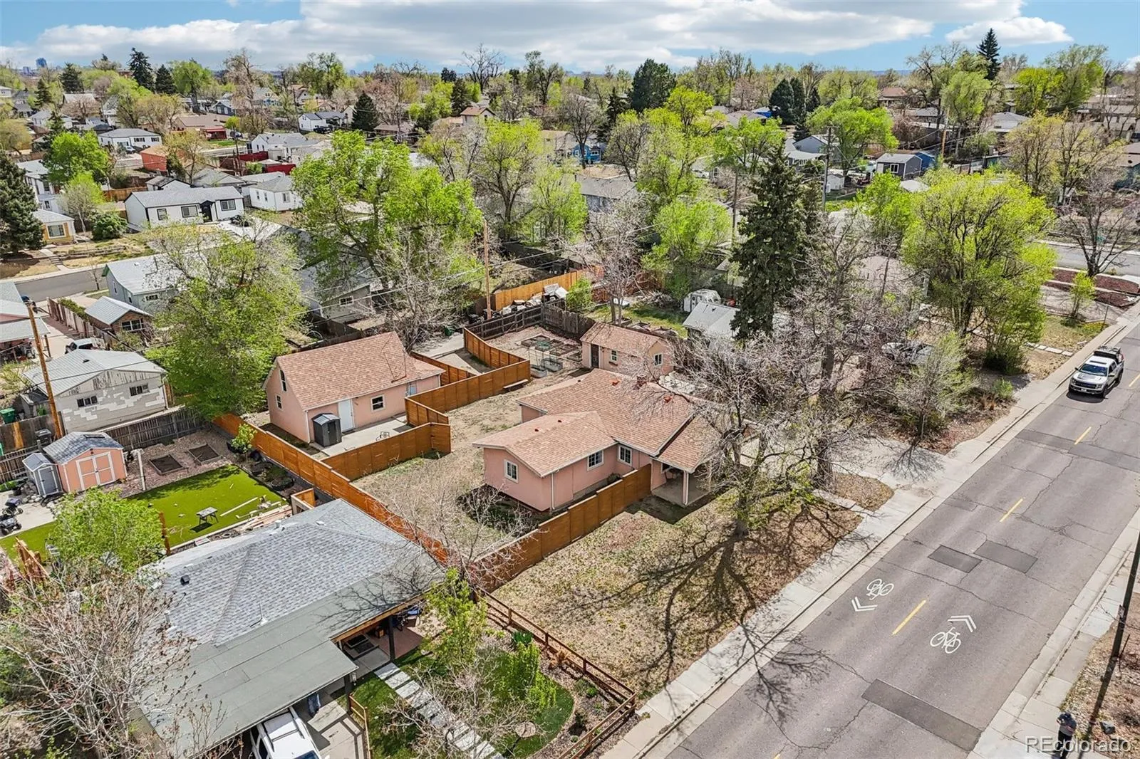 04102026032552 1600 44