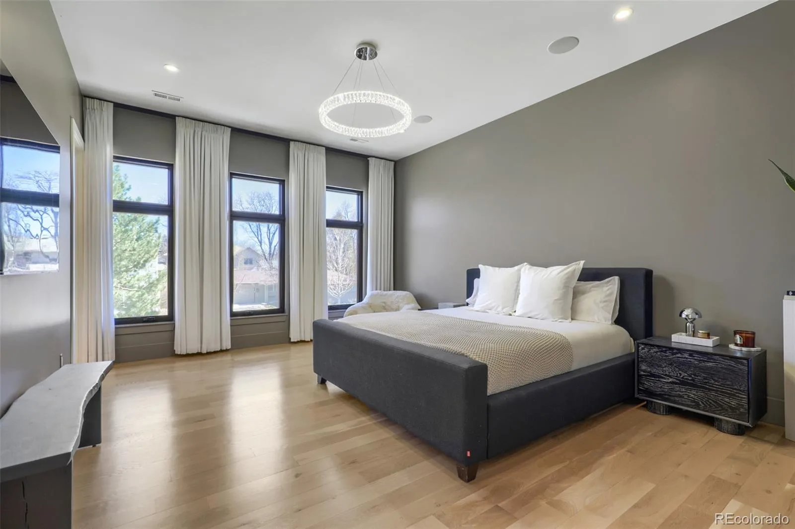 301 Krameria Street Denver CO 80220 MLS #REC3277002 07082026014610 1600 16