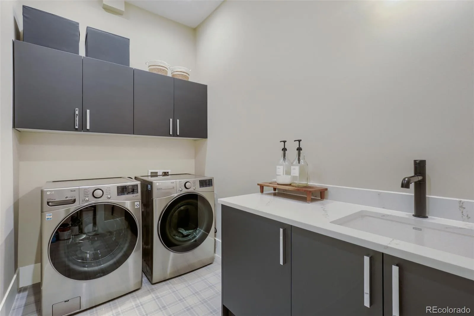 301 Krameria Street Denver CO 80220 MLS #REC3277002 07082026014610 1600 27