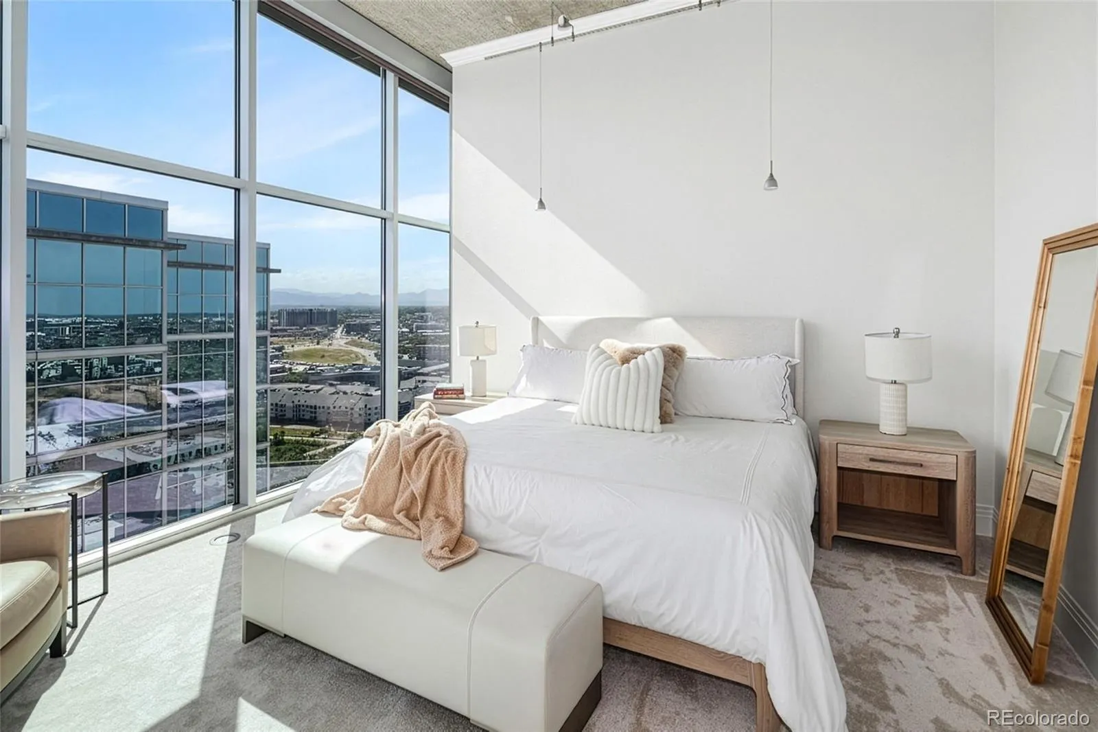 04202026210840 1600 12