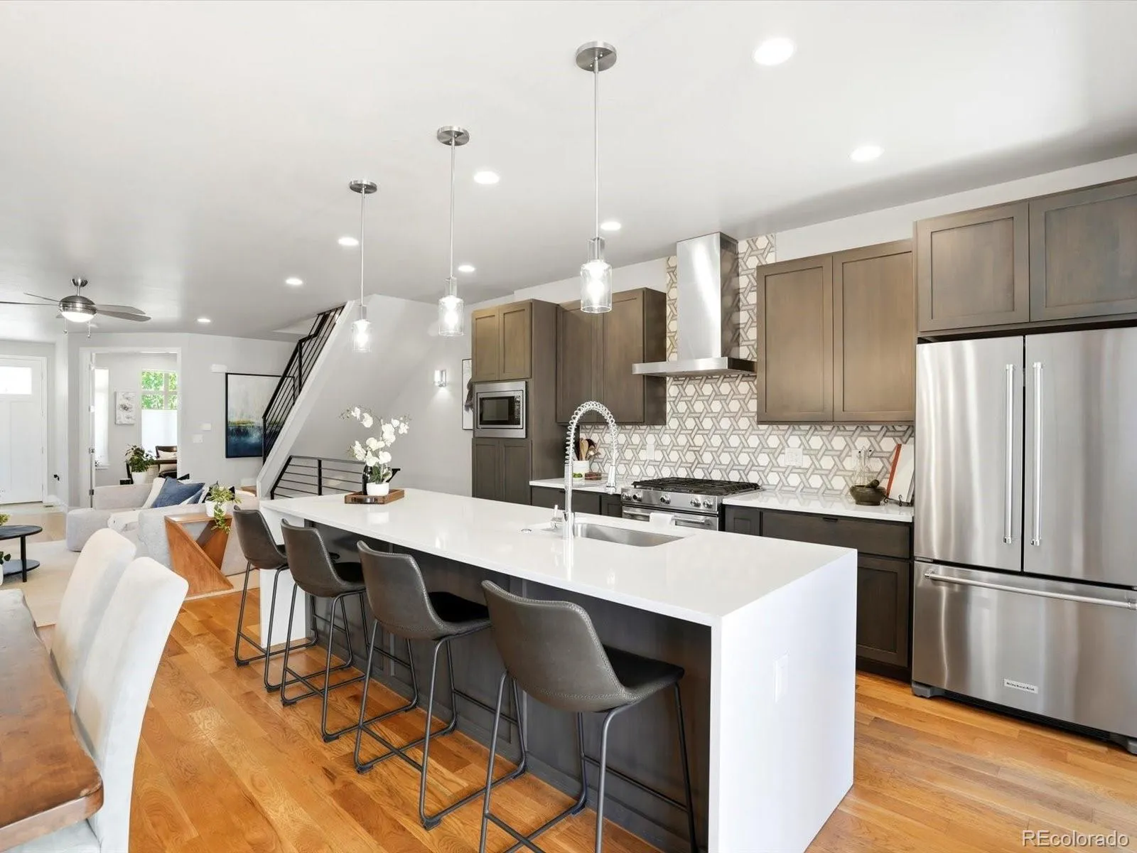 2065 S Clayton Street Denver CO 80210 MLS #REC3278772 05192026203325 1600 19