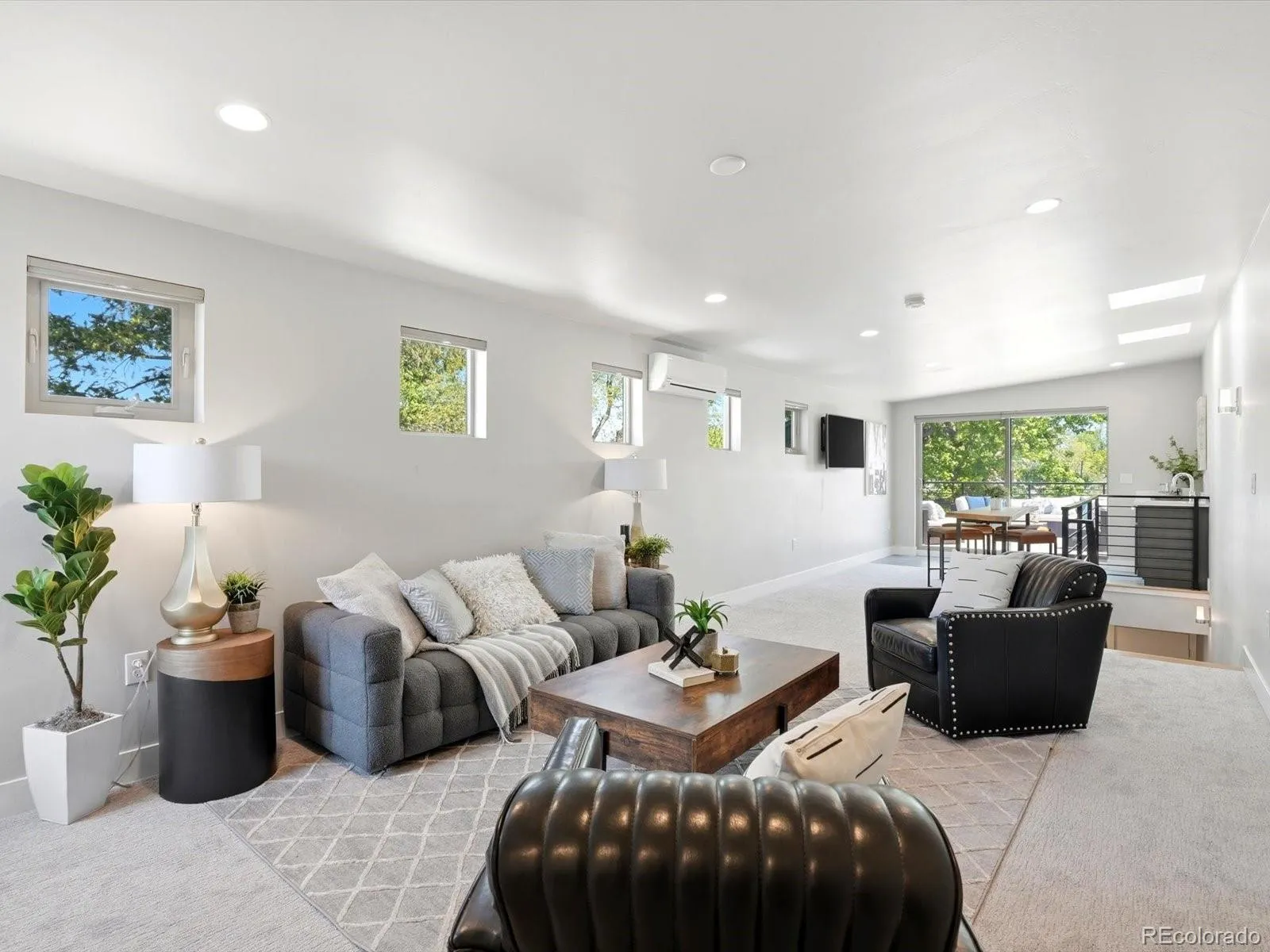 2065 S Clayton Street Denver CO 80210 MLS #REC3278772 05192026203325 1600 8