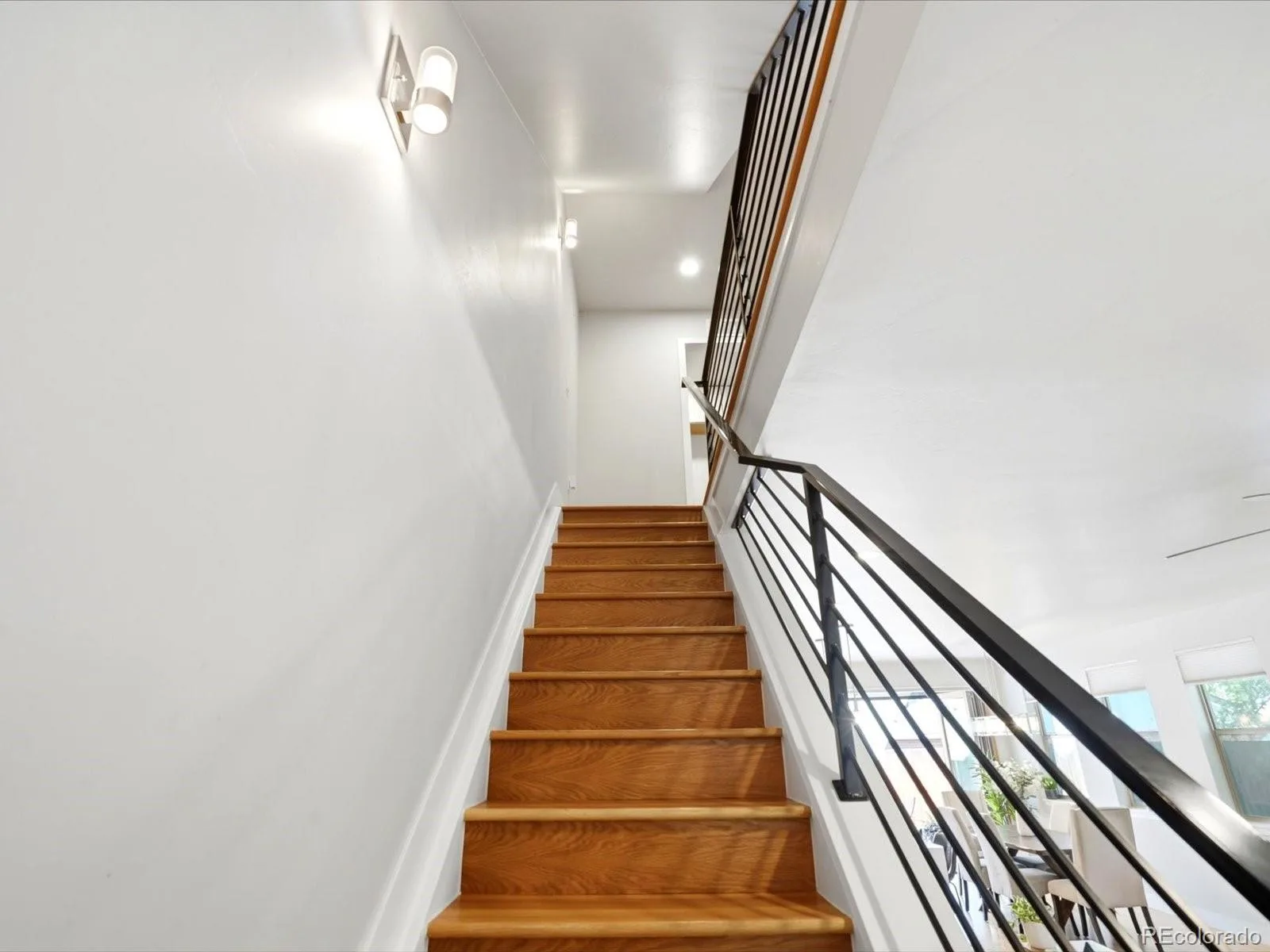 2065 S Clayton Street Denver CO 80210 MLS #REC3278772 06092026005654 1600 24