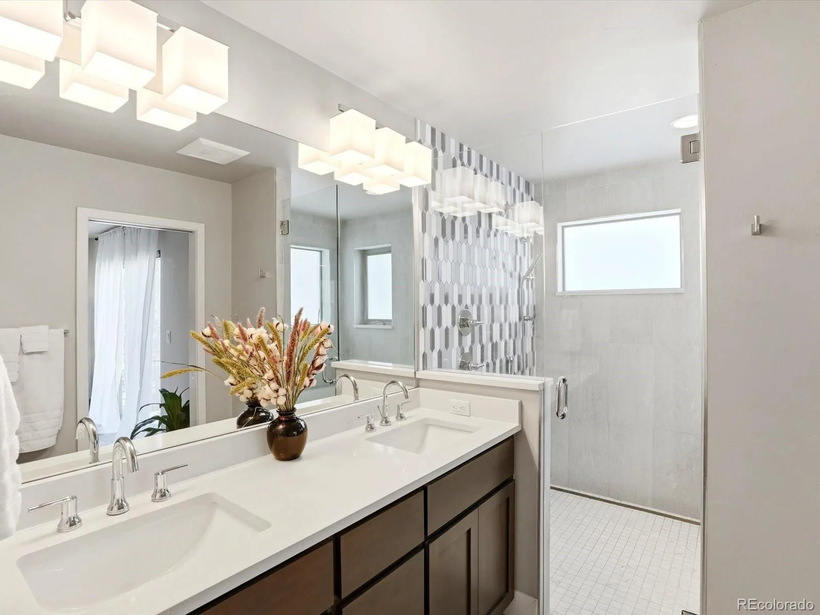 2065 S Clayton Street Denver CO 80210 MLS #REC3278772 06092026005654 1600 25