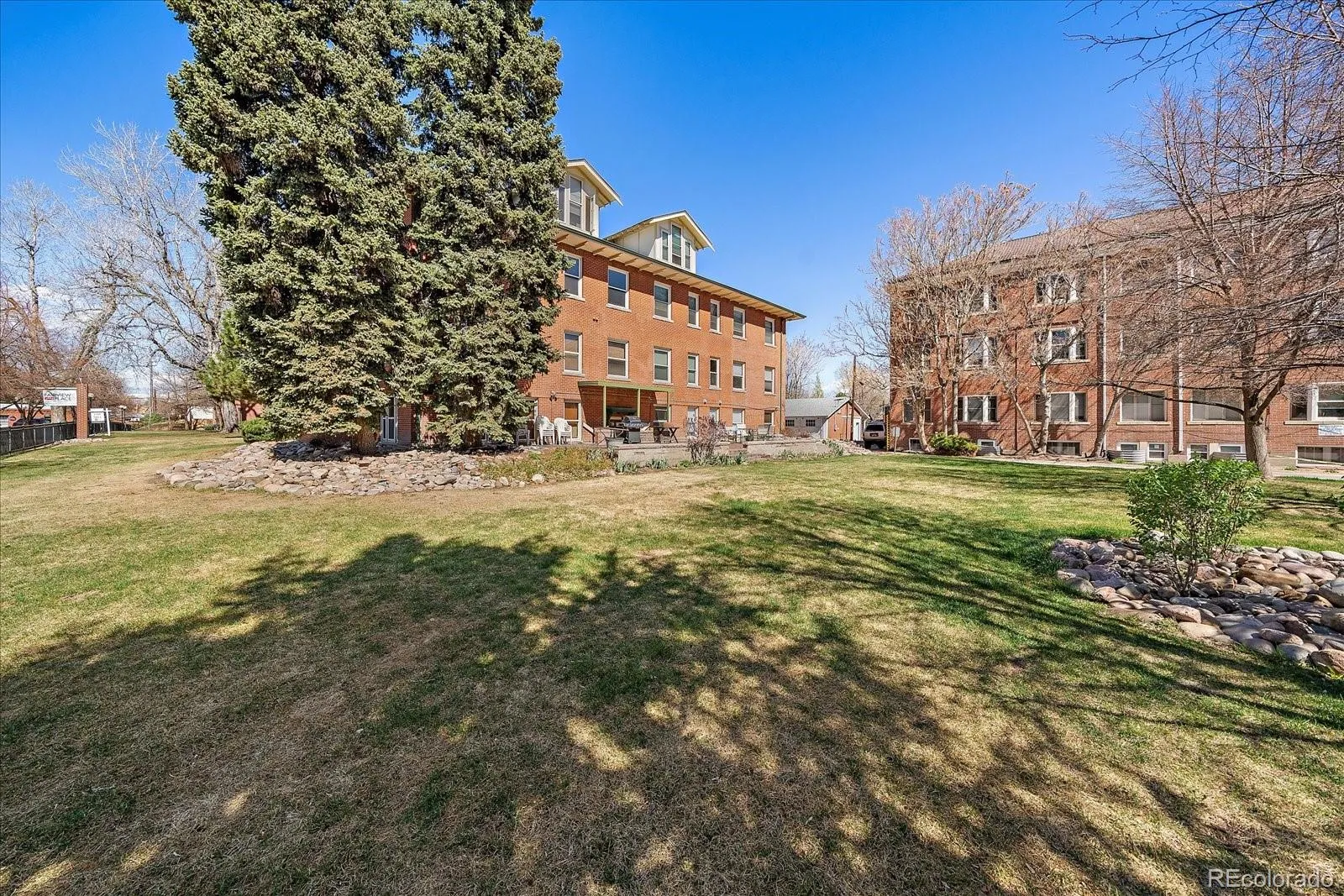 3249 W Fairview Place #206 Denver CO 80211 MLS #REC3279494 04102026165948 1600 1