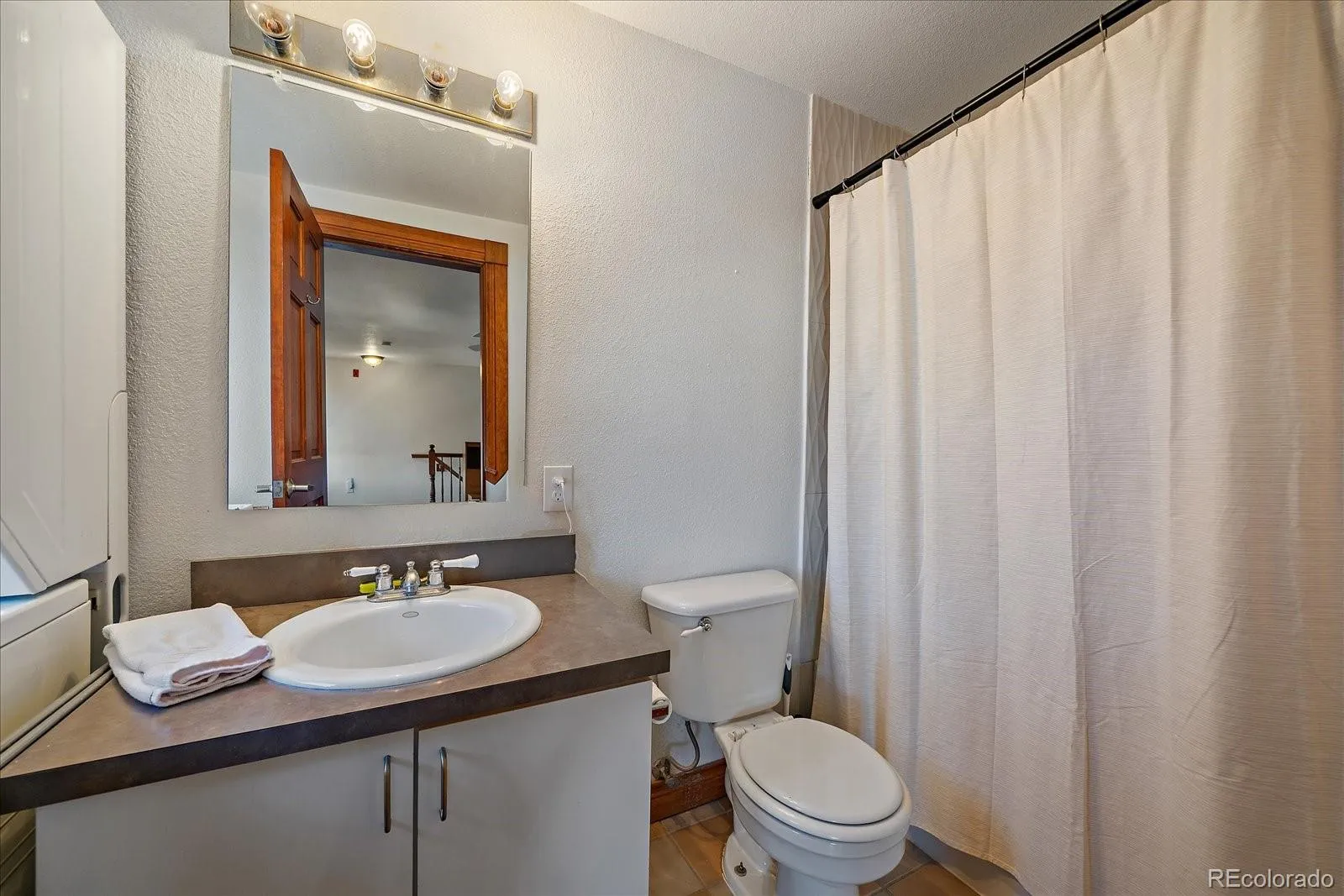 3249 W Fairview Place #206 Denver CO 80211 MLS #REC3279494 04102026165948 1600 13