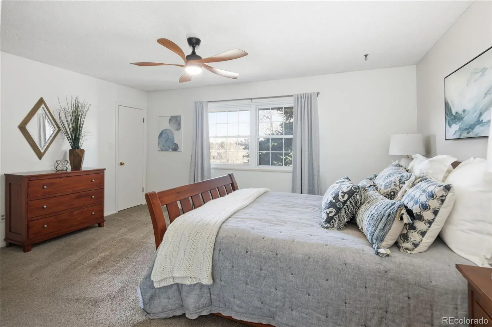 02042026000049 1600 18