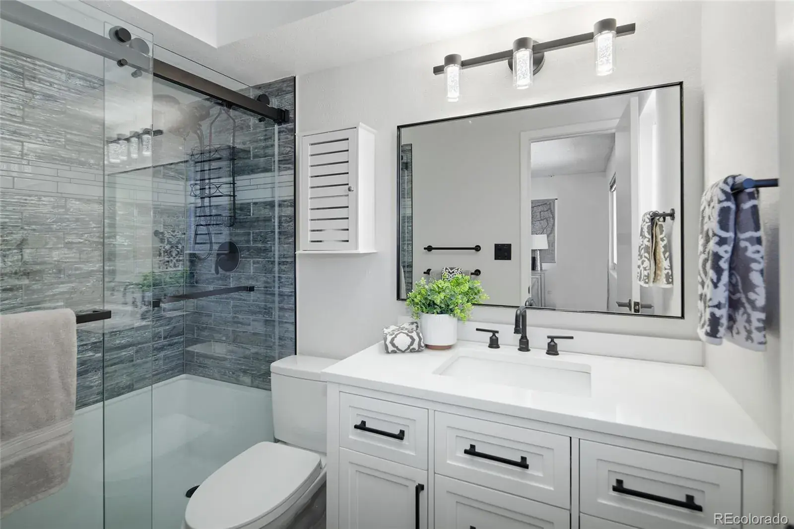 02042026000049 1600 24