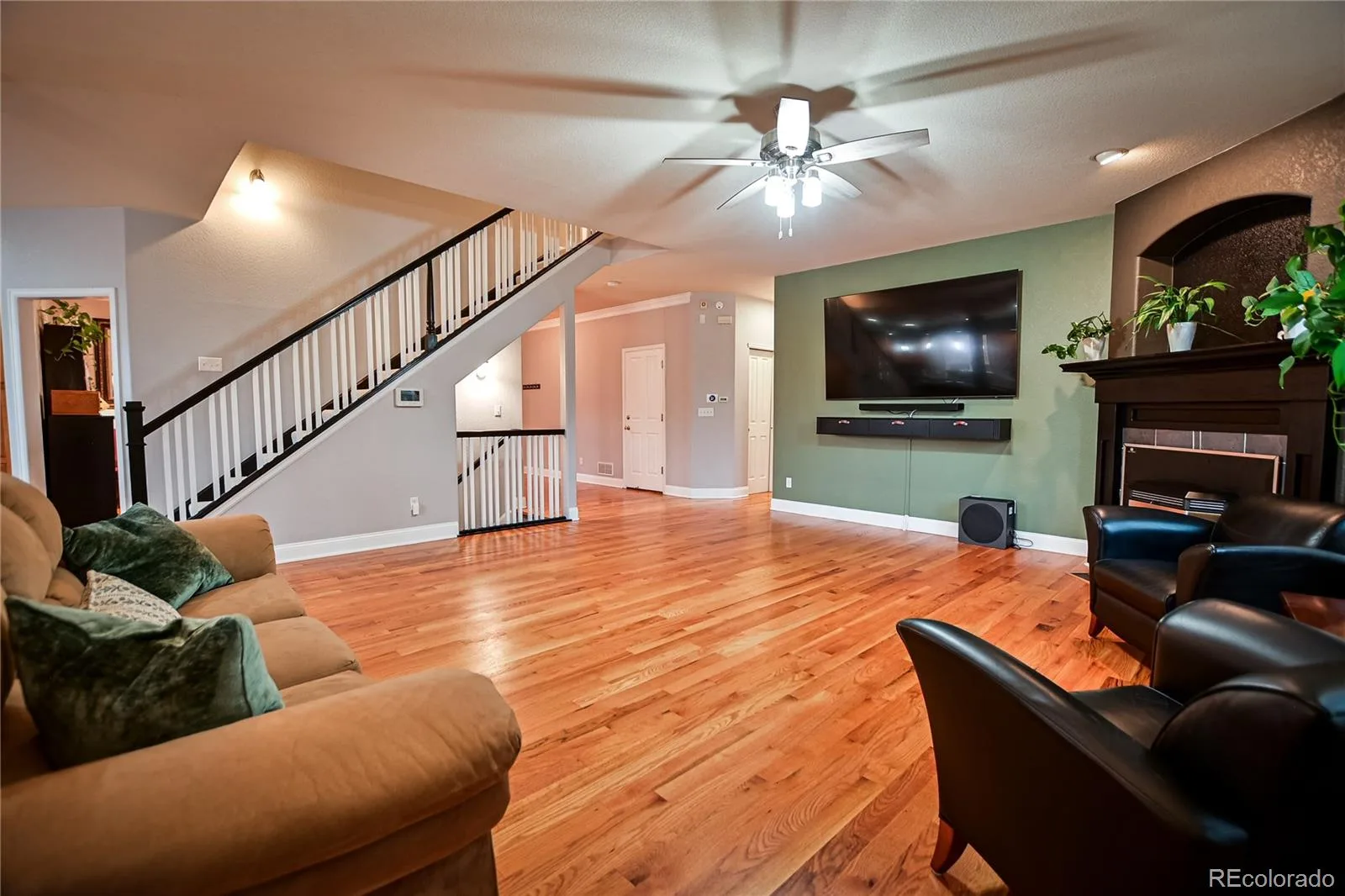 13991 Dexter Way Thornton CO 80602 | MLS #REC3281669 08162026050722 1600 4