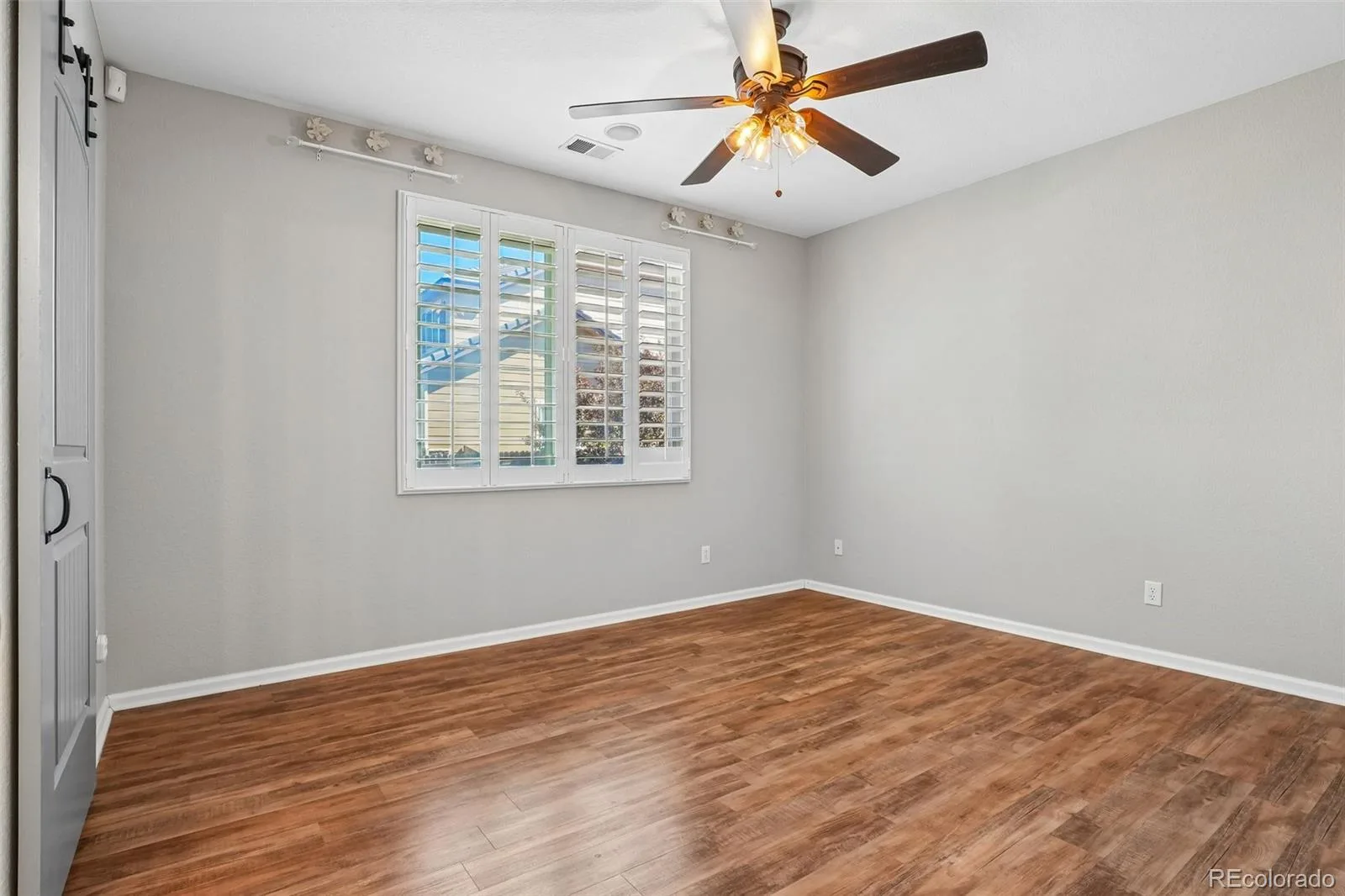 21749 E Jarvis Place Aurora CO 80018 | MLS #REC3281711 08202026154805 1600 17
