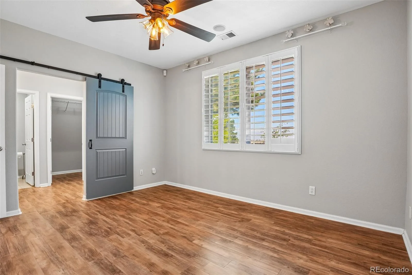 21749 E Jarvis Place Aurora CO 80018 | MLS #REC3281711 08202026154805 1600 18