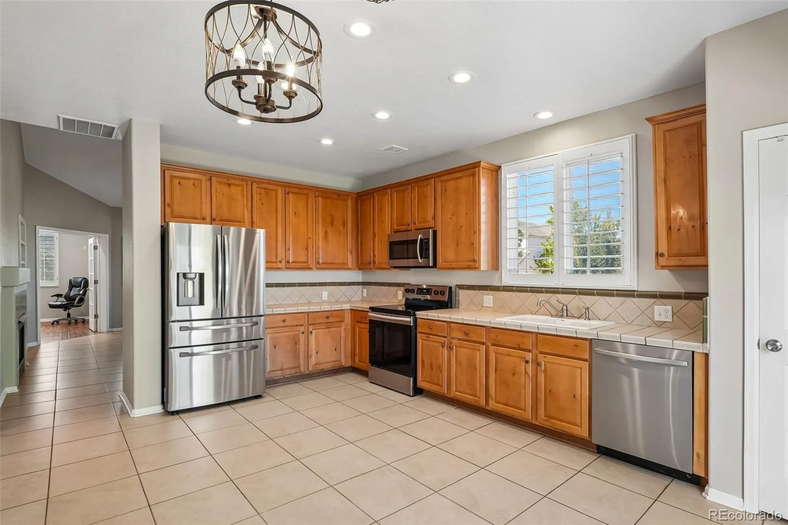 21749 E Jarvis Place Aurora CO 80018 | MLS #REC3281711 08202026154805 1600 6