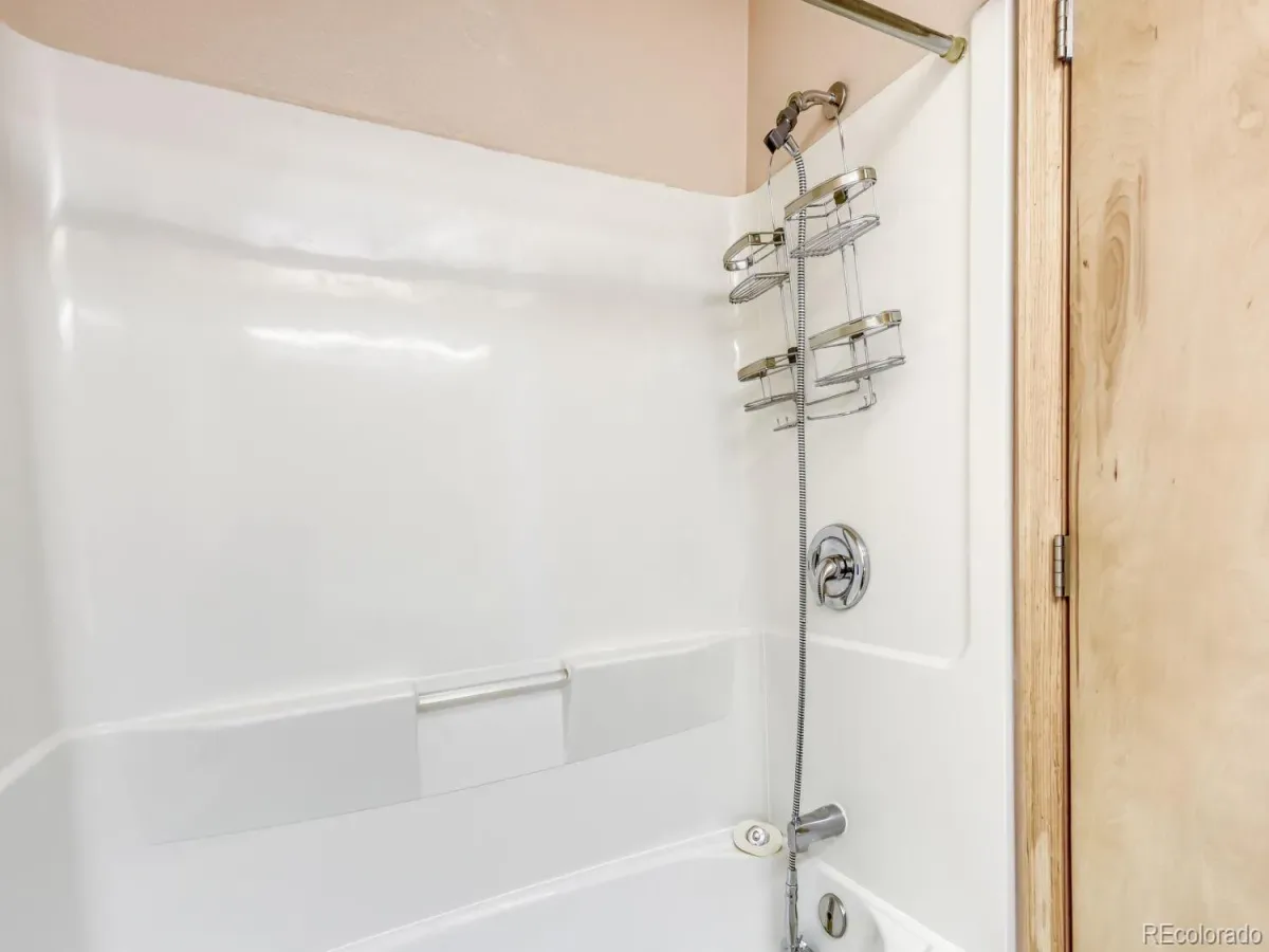 17477 E Rice Circle #D Aurora CO 80015 MLS #REC3286123 03202026202308 1200 7