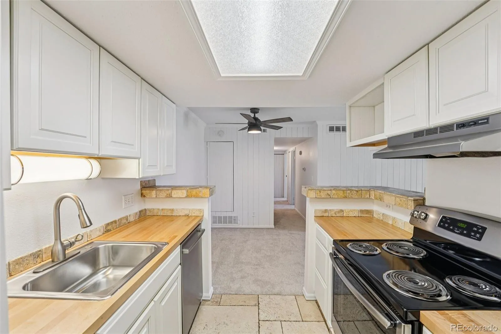 8335 Fairmount Drive #2-103 Denver CO 80247 MLS #REC3286658 05052026190955 1600 14