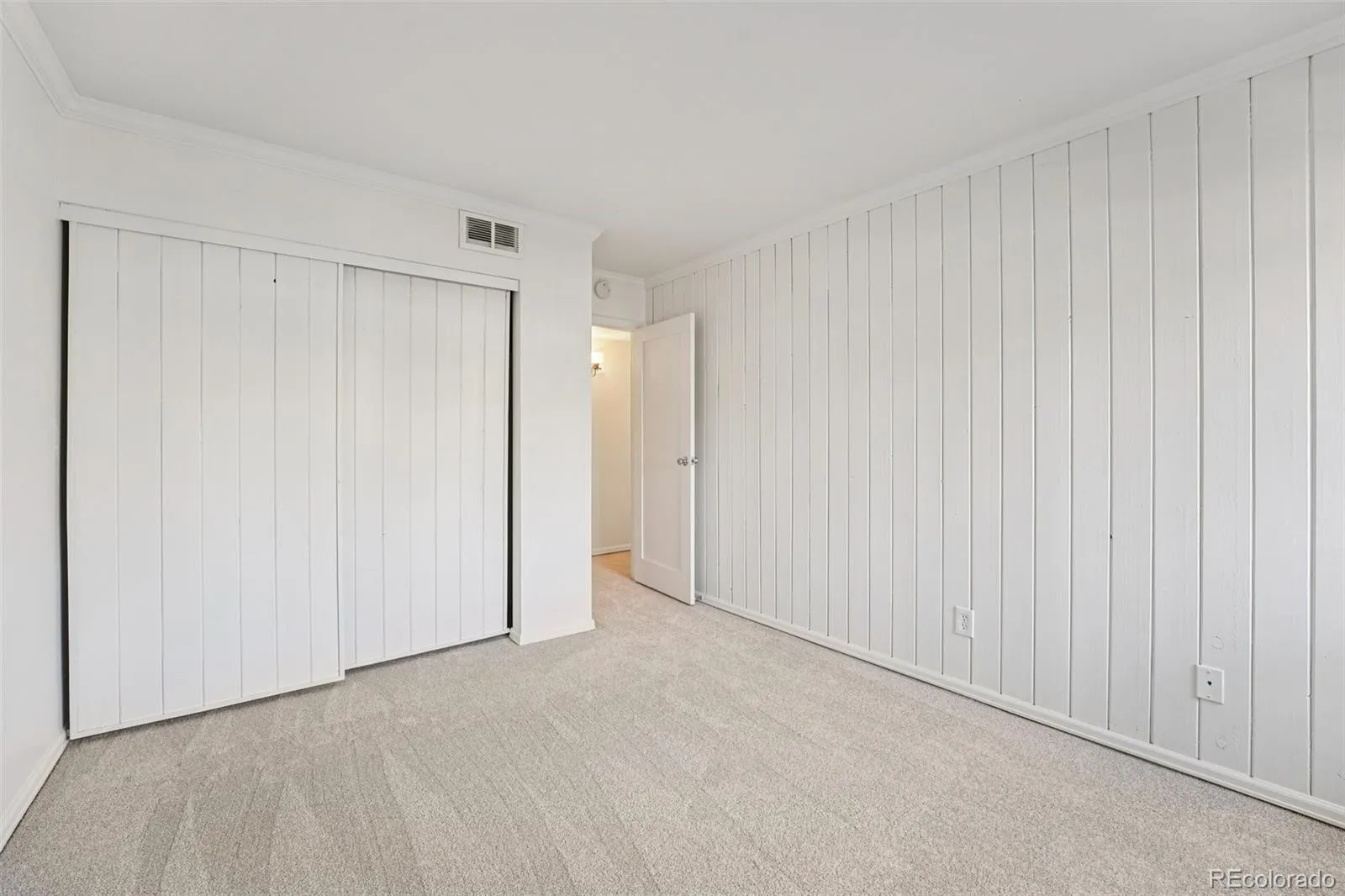 8335 Fairmount Drive #2-103 Denver CO 80247 MLS #REC3286658 05052026190955 1600 22
