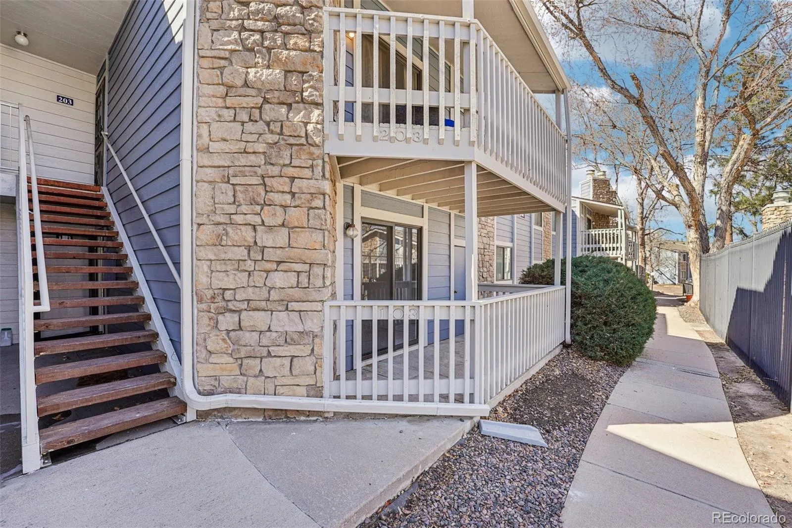 8335 Fairmount Drive #2-103 Denver CO 80247 MLS #REC3286658 05052026190955 1600 28