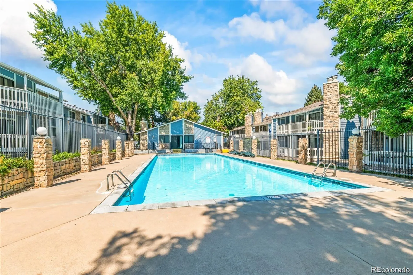 8335 Fairmount Drive #2-103 Denver CO 80247 MLS #REC3286658 05052026190955 1600 32