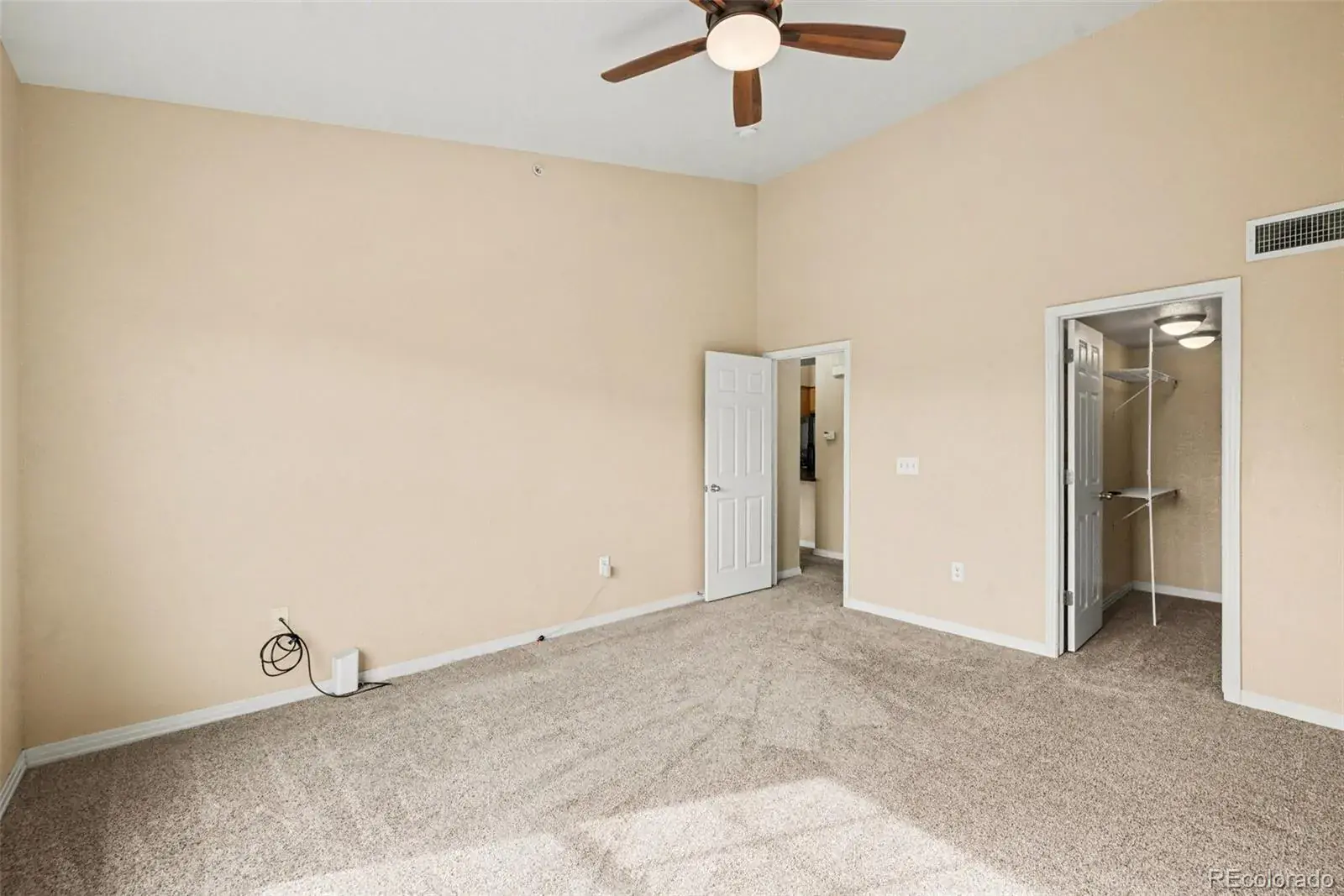 9429 Ashbury Circle #203 Parker CO 80134 | MLS #REC3288832 02202026223527 1600 9