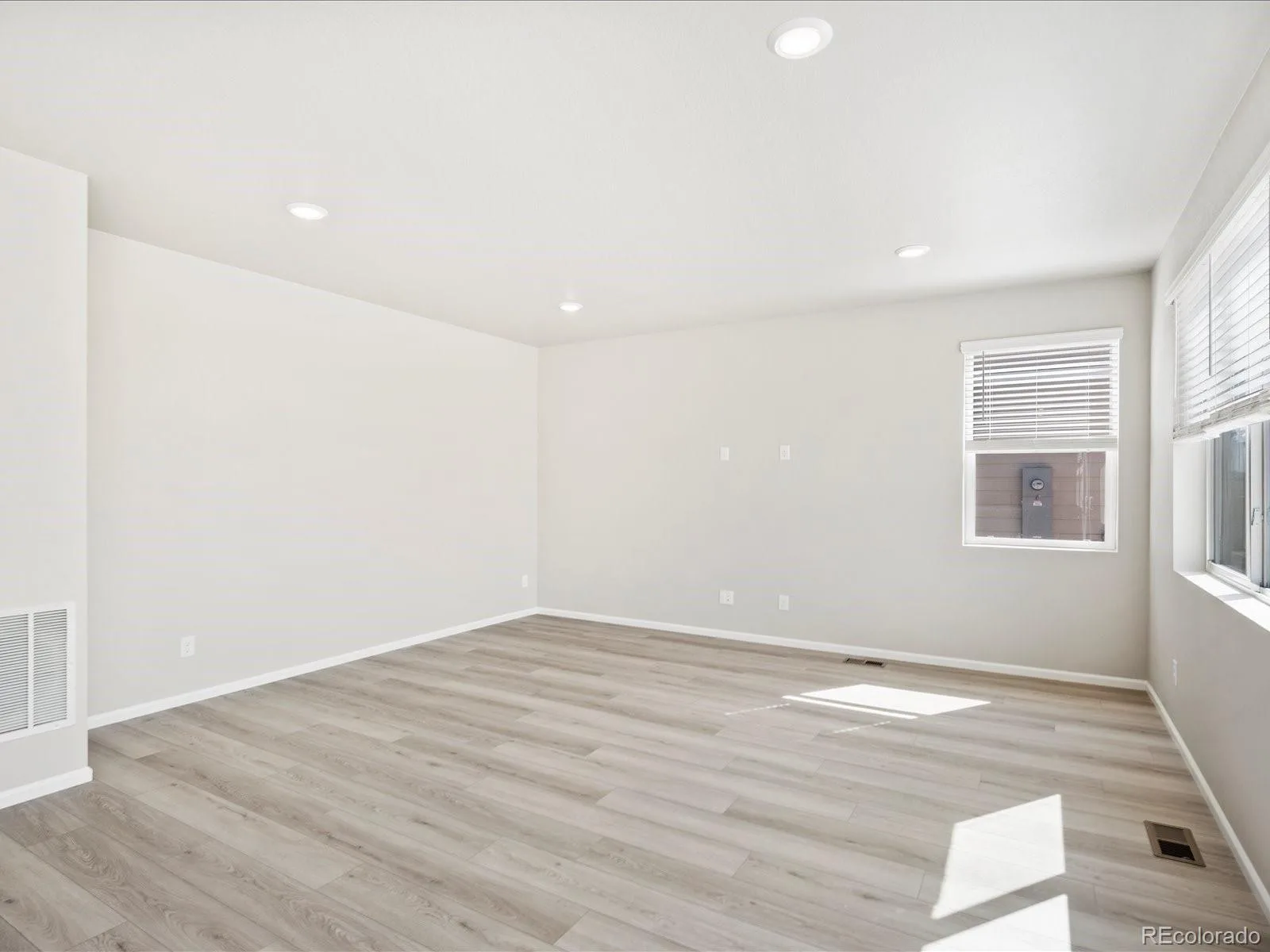 17617 E. 89th Way Commerce City CO 80022 | MLS #REC3289841 07152026200455 1600 7