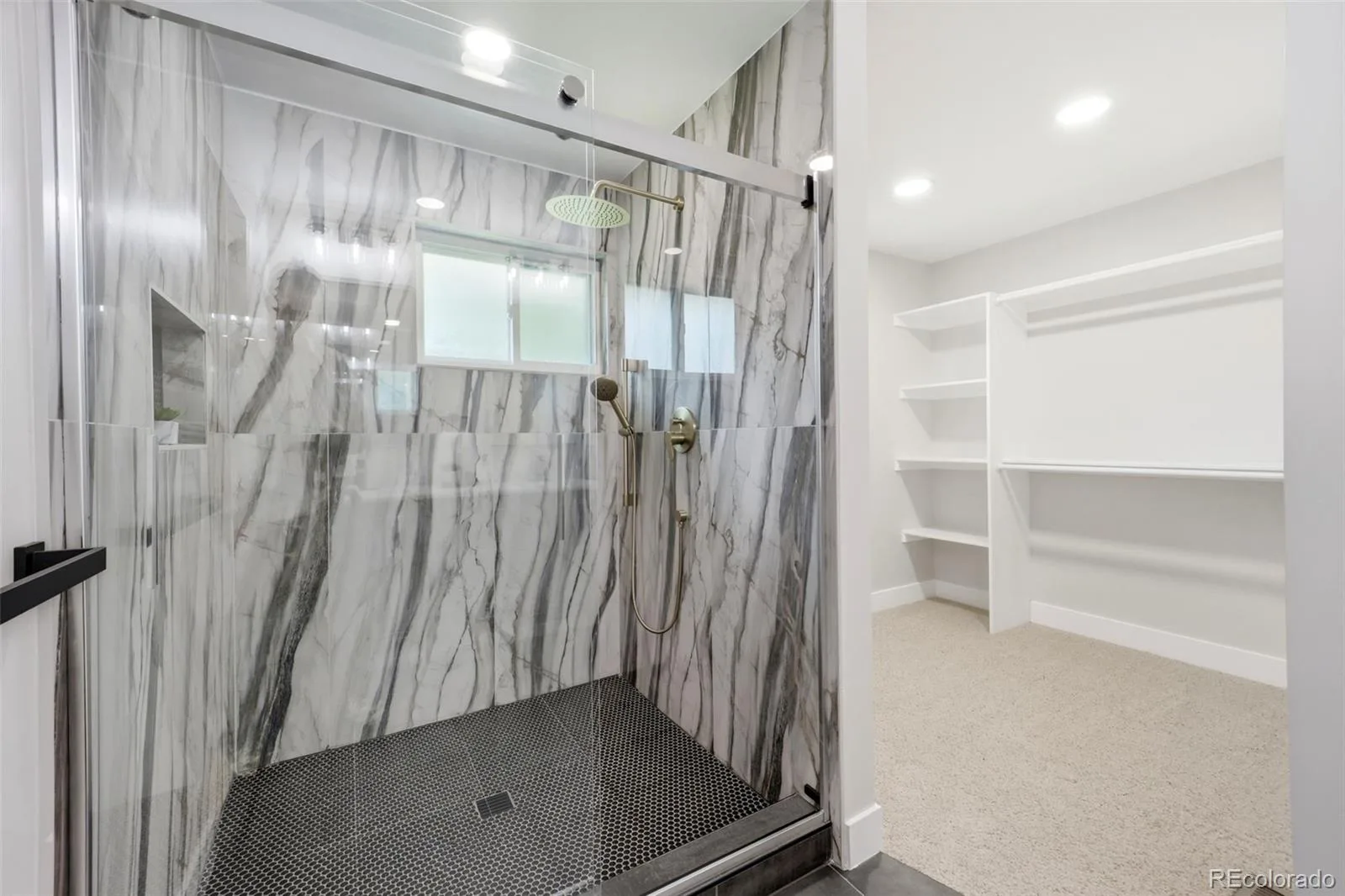 3831 S Hillcrest Drive Denver CO 80237 | MLS #REC3291525 08052026232902 1600 31
