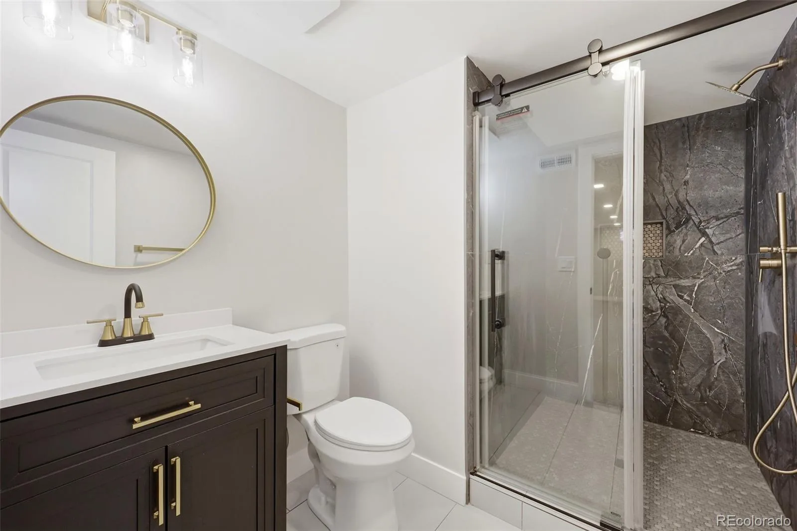 3831 S Hillcrest Drive Denver CO 80237 | MLS #REC3291525 08052026232902 1600 36