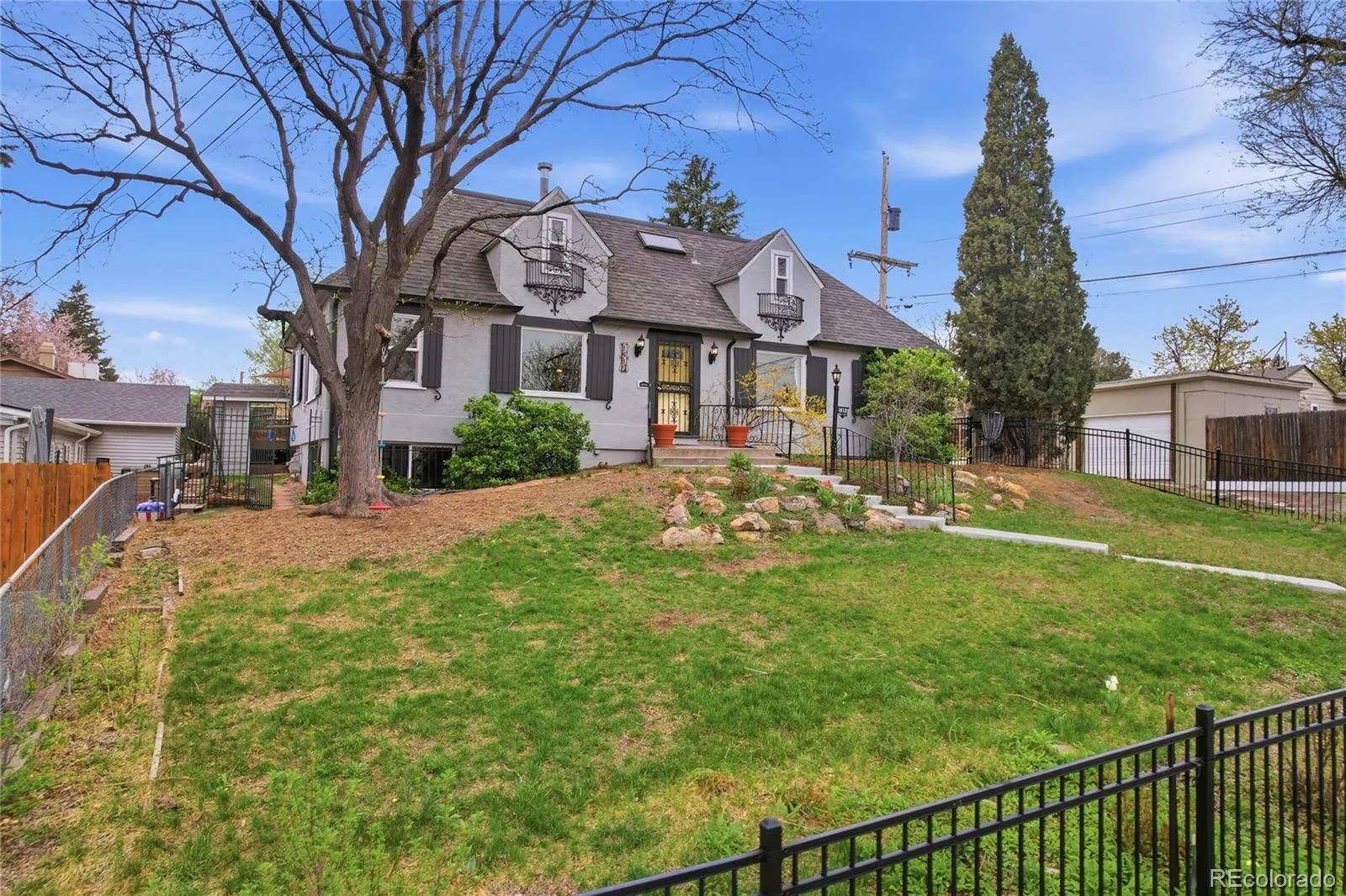 04142026230728 1600 2