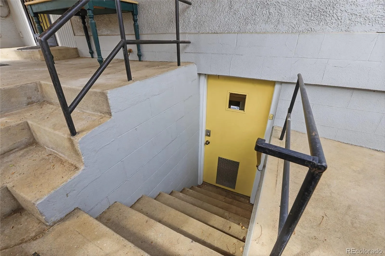 04142026230728 1600 40