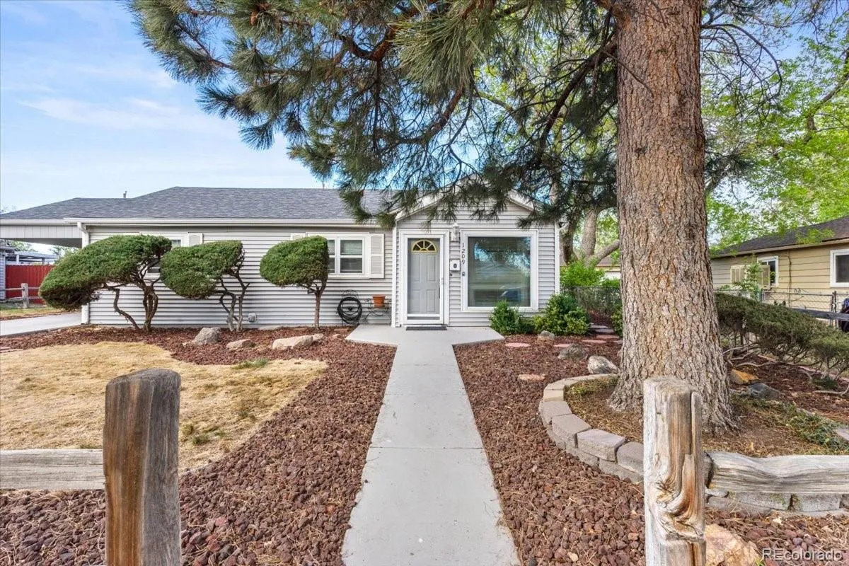 1209 Xanadu Street Aurora CO 80011 MLS #REC3292622 04172026175220 1200 0