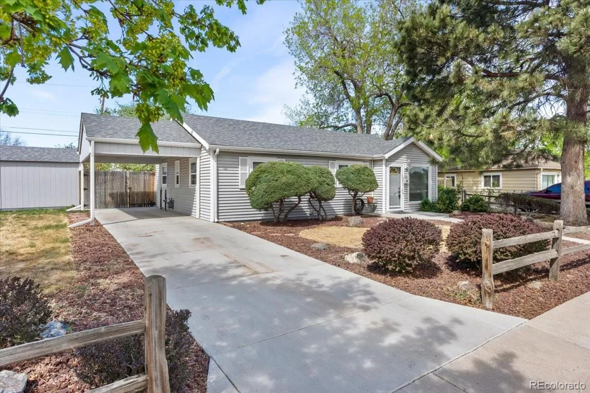 1209 Xanadu Street Aurora CO 80011 MLS #REC3292622 04172026175220 1200 1