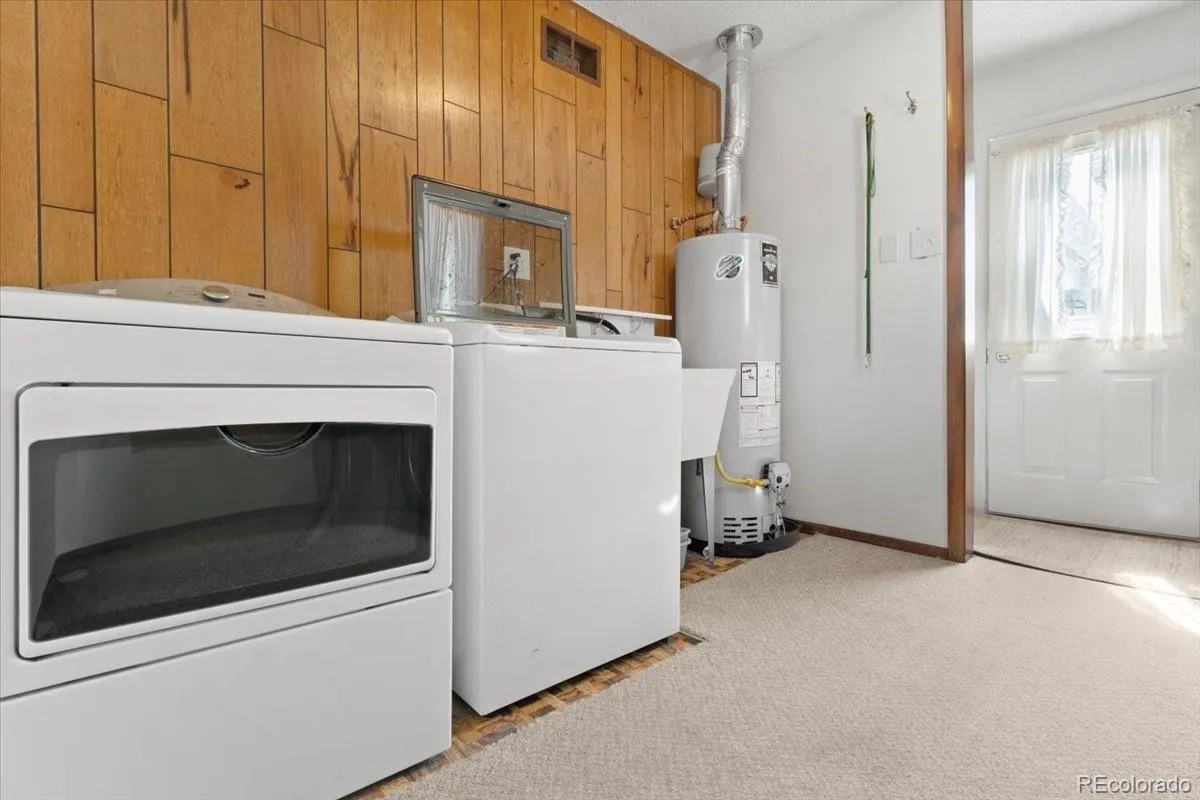 1209 Xanadu Street Aurora CO 80011 MLS #REC3292622 04172026175220 1200 18