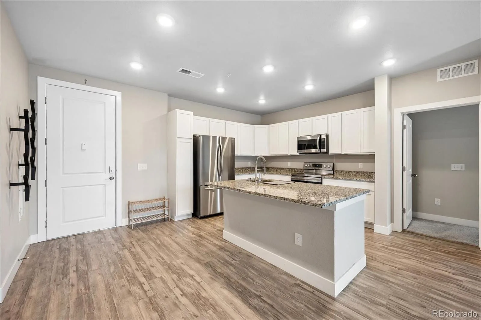 14331 E Tennessee Avenue #206 Aurora CO 80012 | MLS #REC3293253 07172026201815 1600 3