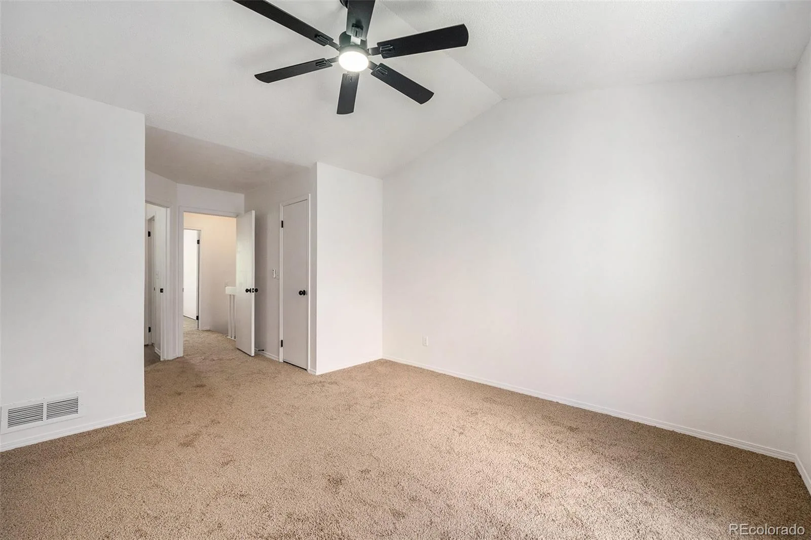 11955 E Ford Drive Aurora CO 80012 | MLS #REC3293658 06162026150737 1600 20