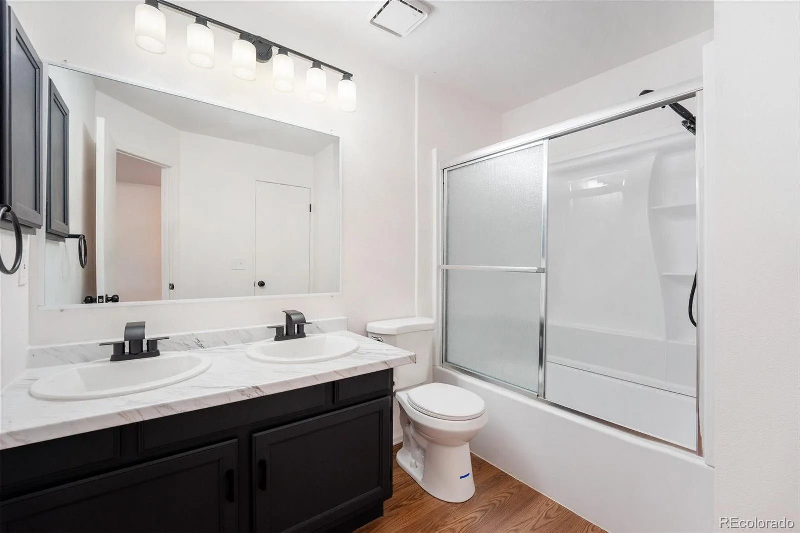 11955 E Ford Drive Aurora CO 80012 | MLS #REC3293658 06162026150737 1600 23