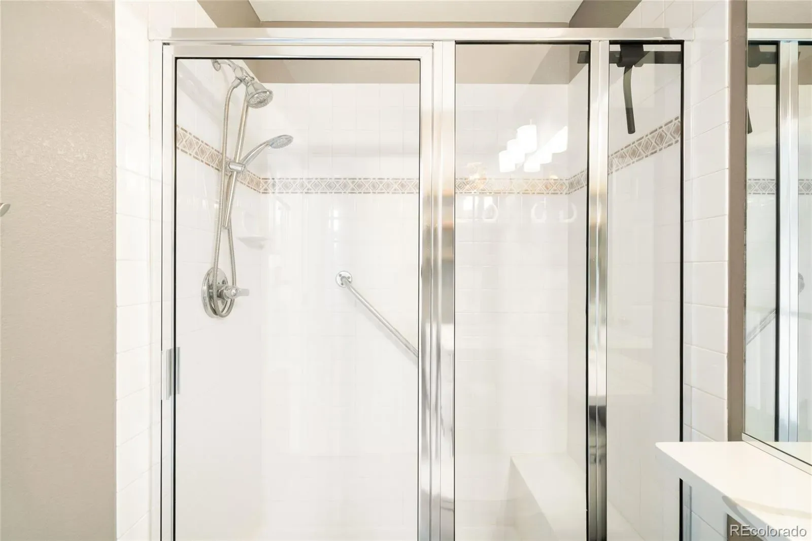 03122026011057 1600 20