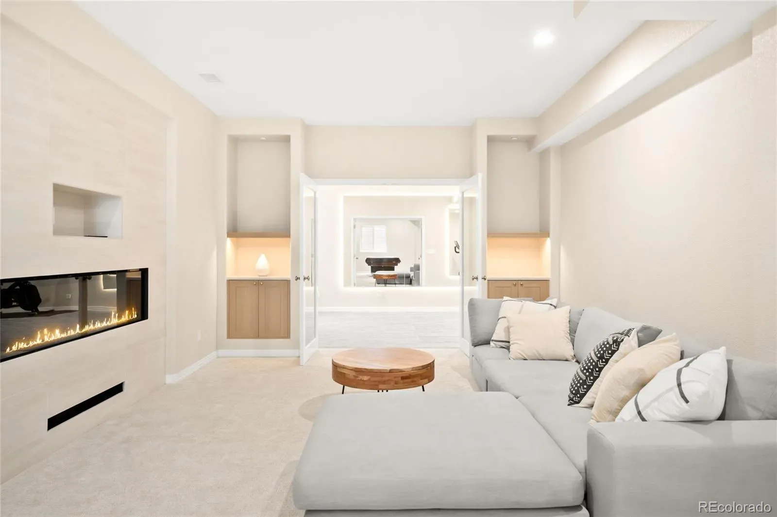 03122026011057 1600 37