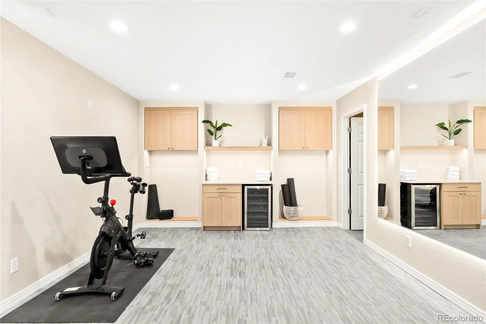 03122026011057 1600 39