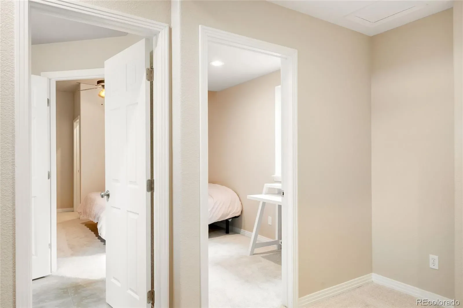 03122026011057 1600 43