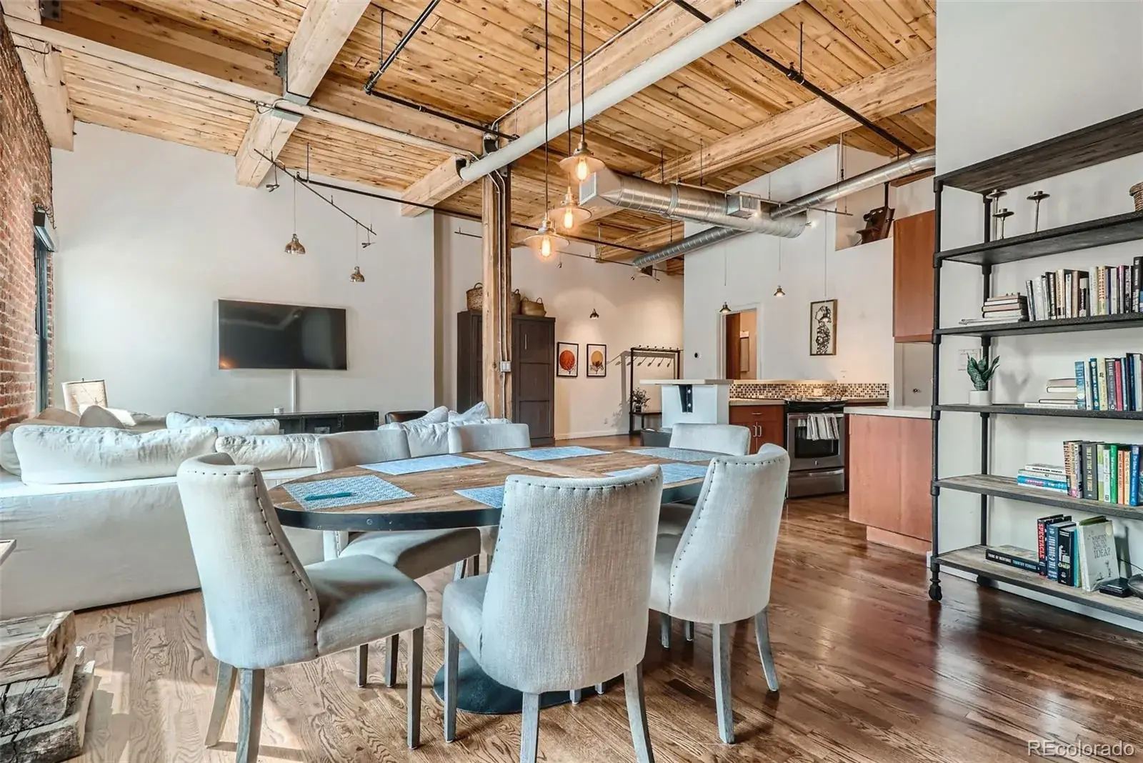 02052026192002 1600 6