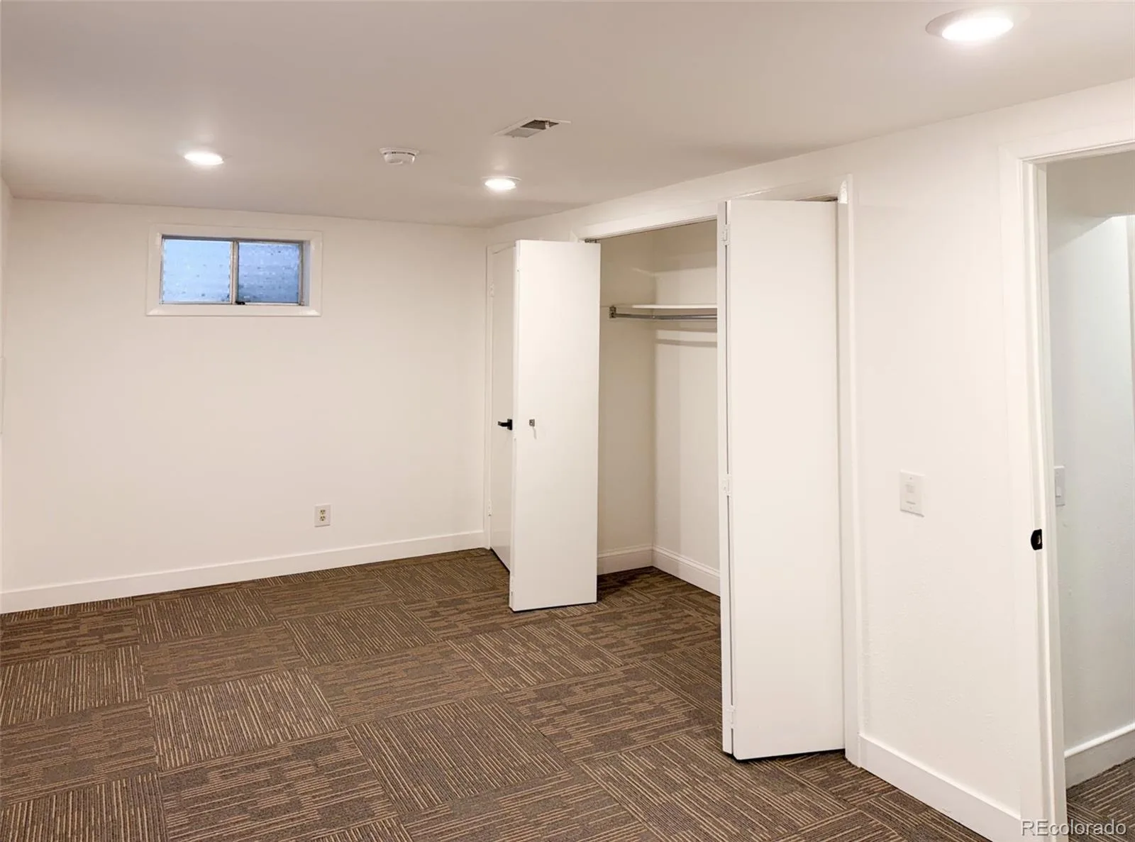 3719 E MISSION PARKWAY Aurora CO 80013 | MLS #REC3298235 10102026053017 1600 34