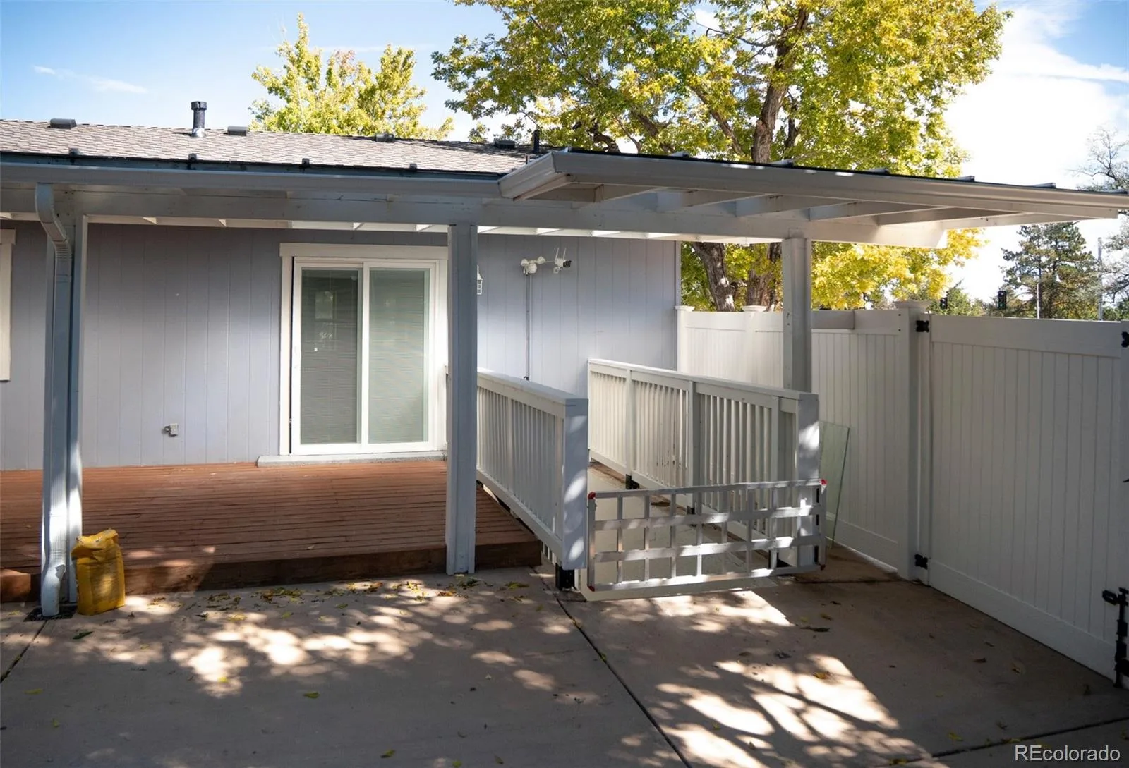 3719 E MISSION PARKWAY Aurora CO 80013 | MLS #REC3298235 10102026053017 1600 35
