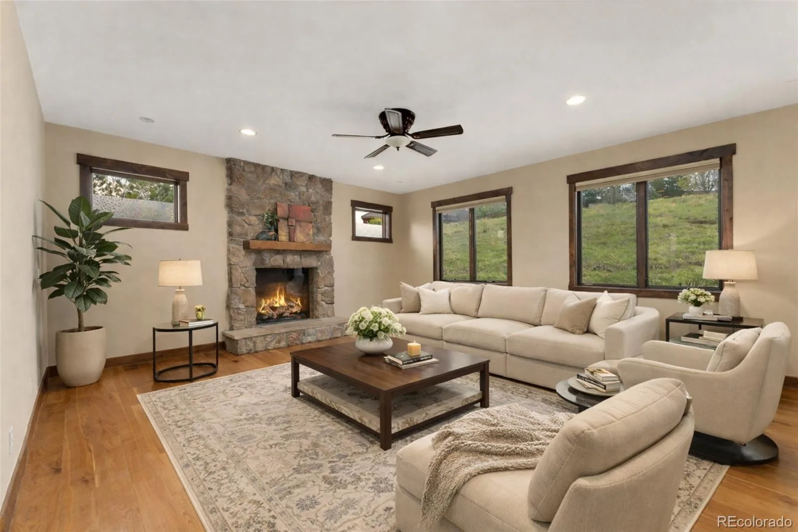 3048 Starling Court Castle Rock CO 80109 | MLS #REC3298405 06092026154804 1600 1