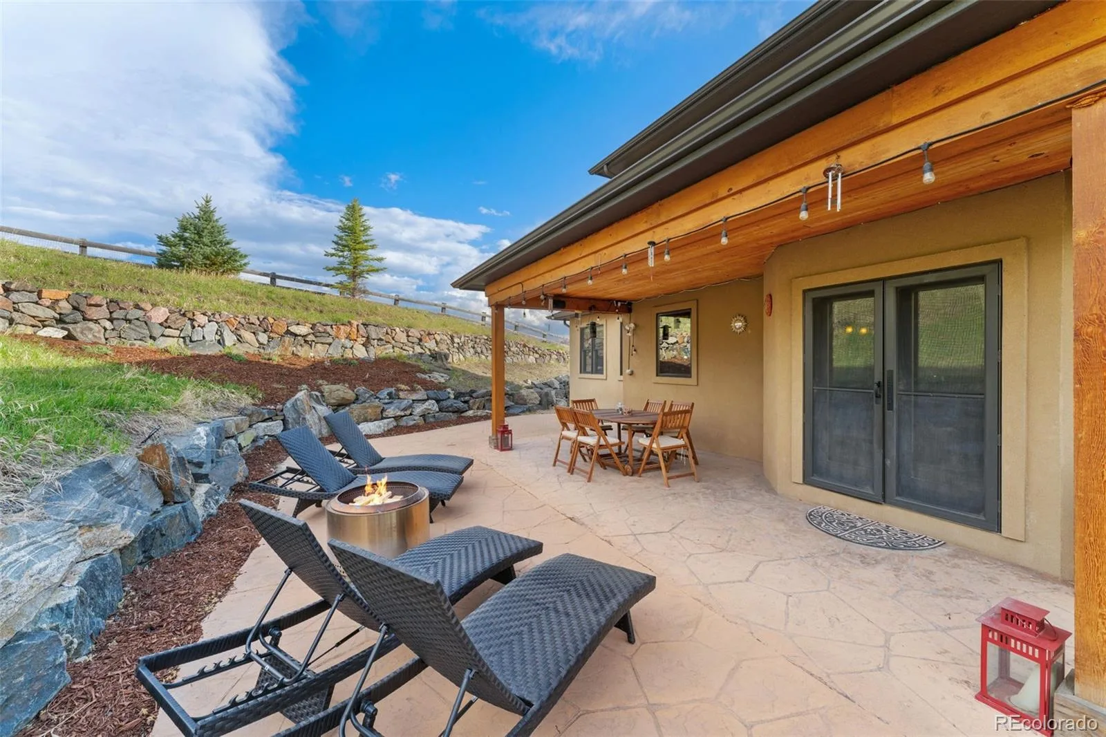 3048 Starling Court Castle Rock CO 80109 | MLS #REC3298405 06092026154804 1600 13